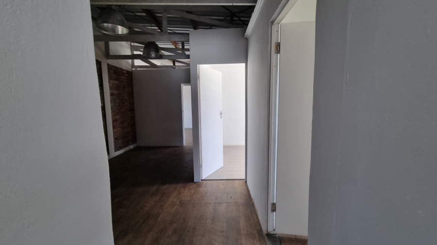 To Let Commercial Property for Rent in Woodstock Western Cape